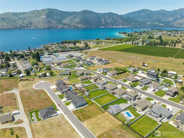 25 Sailing Hawk Ln, Manson, WA 98831