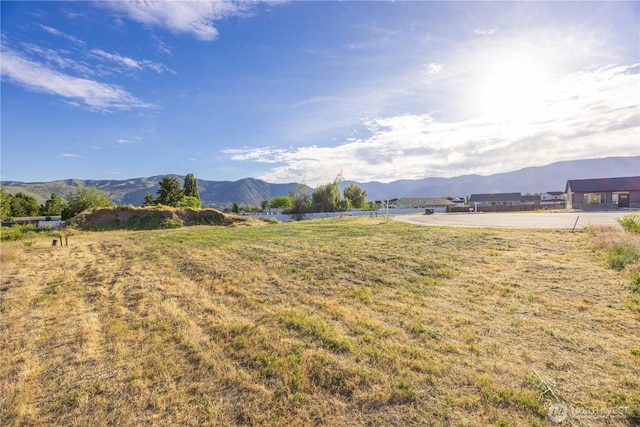 145 Sailing Hawk Ln, Manson, WA 98831