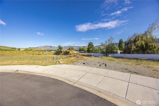 145 Sailing Hawk Ln, Manson, WA 98831