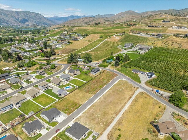 145 Sailing Hawk Ln, Manson, WA 98831