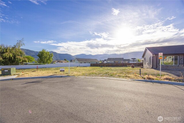 144 Sailing Hawk Ln, Manson, WA 98831