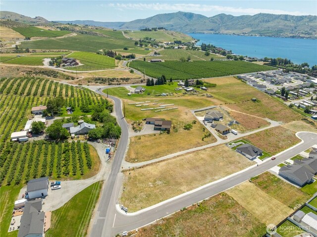 144 Sailing Hawk Ln, Manson, WA 98831