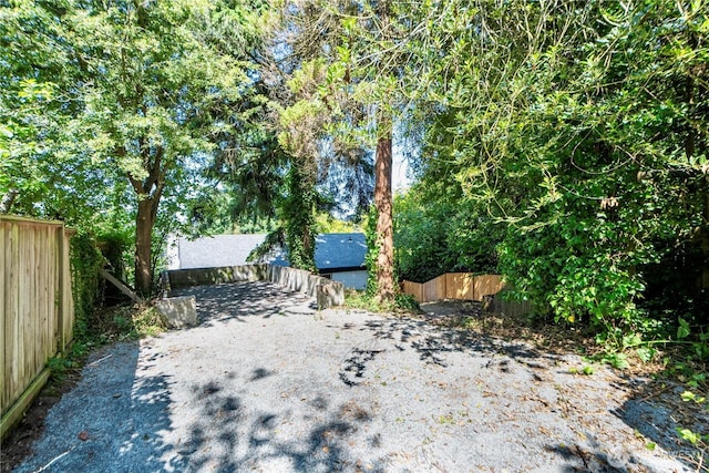 2874 30th Ave W, Seattle, WA 99819 - view of yard
