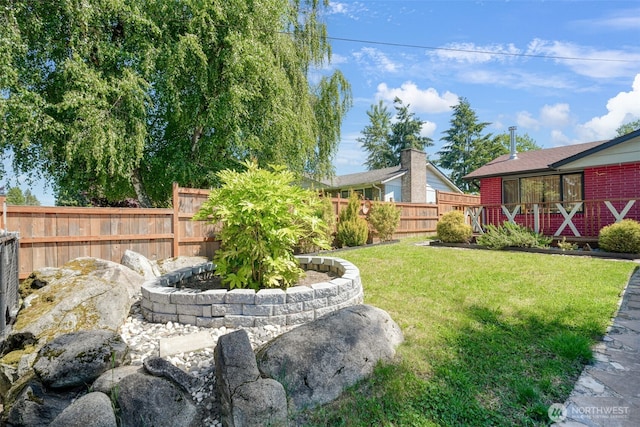 6965E E E, Tacoma, WA 98404 - view of yard