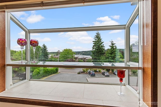 17440 NE 38th St Unit A302, Redmond, WA 98052 - view of unfurnished sunroom