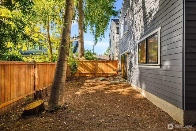 5613 43rd Ave NE, Seattle, WA 98105 - view of fenced backyard
