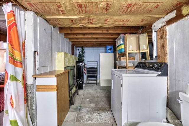669 Marine Dr, Point Roberts, WA 98281 - below grade area with washer / dryer