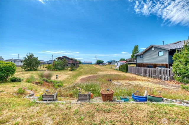 669 Marine Dr, Point Roberts, WA 98281 - view of yard with a garden