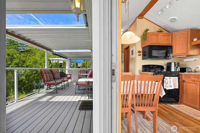 4751 Birch Bay Lynden Rd Unit 32, Blaine, WA 98230 - view of deck