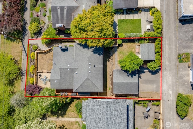 3435 34th Ave W, Seattle, WA 98199 - aerial view of property and surrounding area featuring property boundaries highlighted
