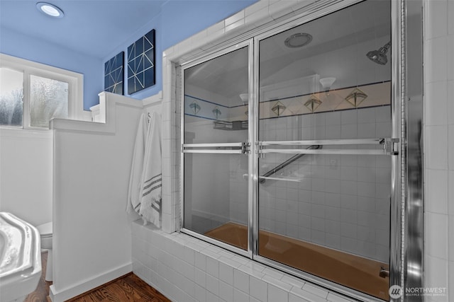 1716 N 125th St, Seattle, WA 98133 - full bath with a tile shower and wood finished floors