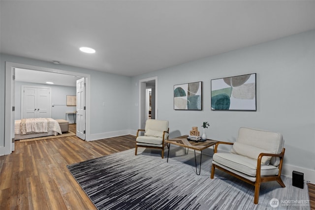1716 N 125th St, Seattle, WA 98133 - sitting room featuring wood finished floors and recessed lighting