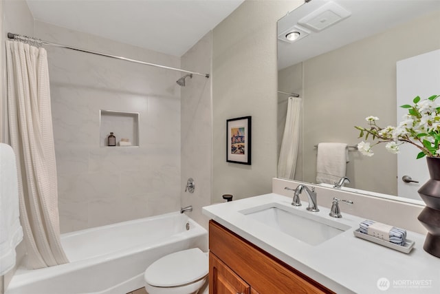 9009 Avondale Rd NE Unit D107, Redmond, WA 98052 - bathroom featuring shower / bath combination with curtain, vanity, and toilet