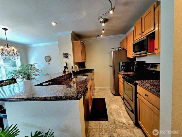 31500 33rd Pl SW Unit H101, Federal Way, WA 98023 - kitchen with appliances with stainless steel finishes, a sink, a peninsula, crown molding, and a chandelier