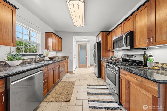 11056 Phinney Ave N, Seattle, WA 98133 - photo 6