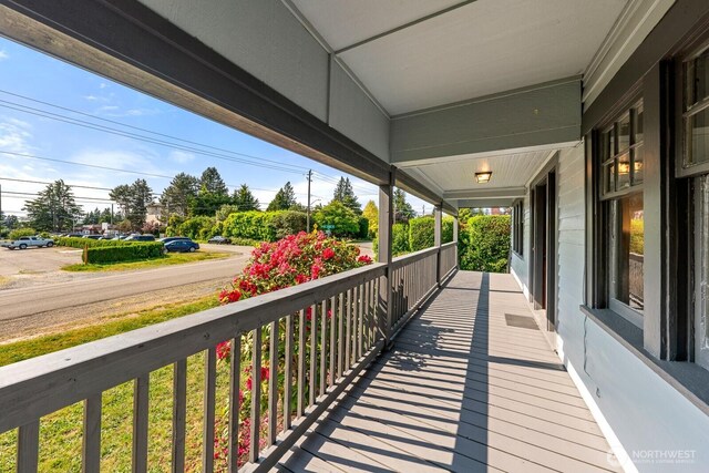 11056 Phinney Ave N, Seattle, WA 98133 - photo 36
