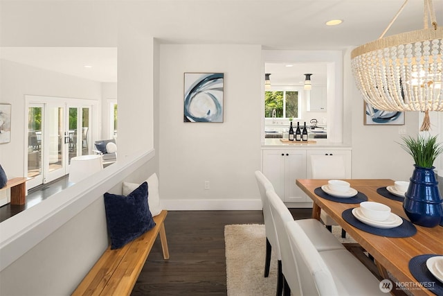 6006 SE 30th St, Mercer Island, WA 98040 - dining space featuring wood finished floors, a chandelier, baseboards, and recessed lighting
