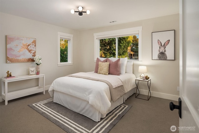 6006 SE 30th St, Mercer Island, WA 98040 - bedroom featuring carpet and baseboards