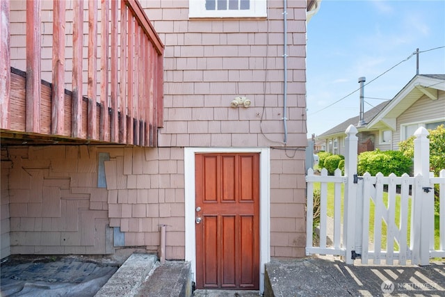 504 W 4th St, Aberdeen, WA 98520 - exterior space