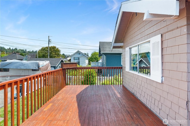 504 W 4th St, Aberdeen, WA 98520 - view of wooden terrace