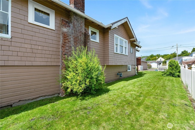 504 W 4th St, Aberdeen, WA 98520 - view of yard