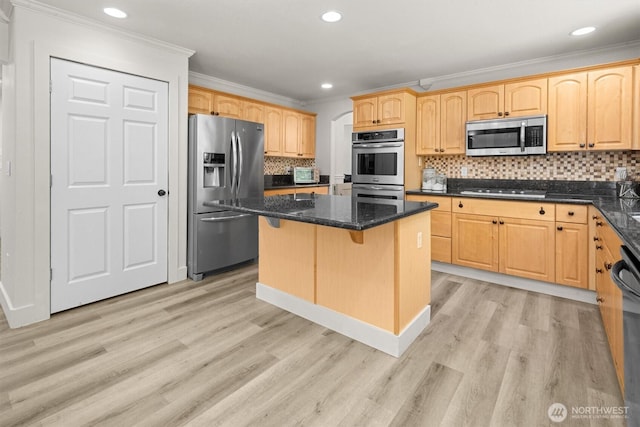 13901 Cedar Ct, Sultan, WA 98294 - kitchen with appliances with stainless steel finishes, ornamental molding, light wood-type flooring, a kitchen island, and recessed lighting