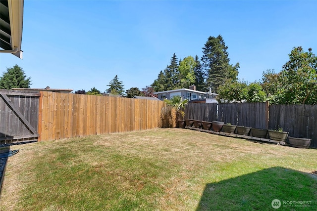 1022 S 225th Ln, Des Moines, WA 98198 - view of fenced backyard