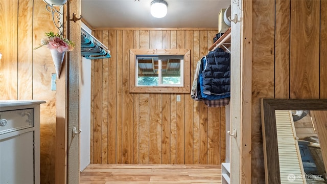 136 Tamarack Ln, Dayton, WA 99328 - spacious closet with wood finished floors