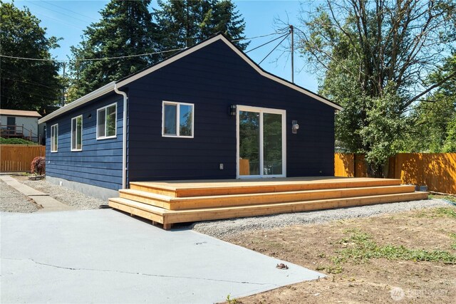 12416 Roseberg Ave S, Seattle, WA 98168 - photo 3