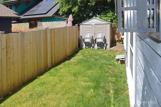 408 9th Ave SE, Olympia, WA 98501 - view of yard