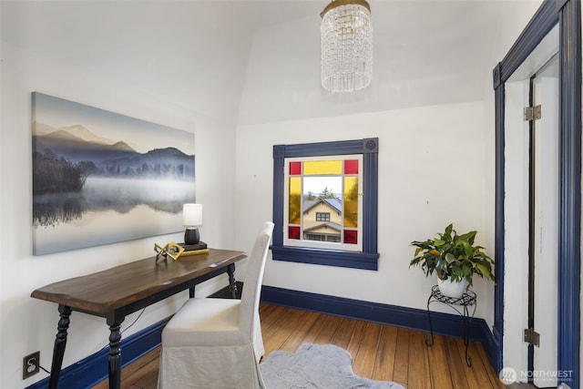 925 Wilson St, Port Townsend, WA 98368 - home office with a chandelier, baseboards, and wood finished floors