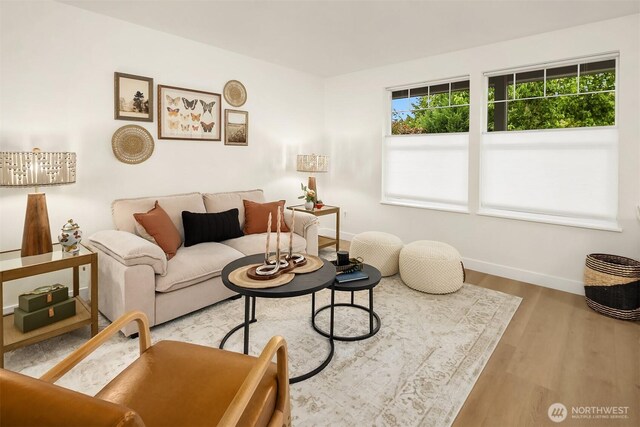 2515 Summit Ave, Everett, WA 98201 - living room featuring baseboards and wood finished floors