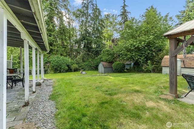 16210 118th Avenue Ct E, Puyallup, WA 98374 - view of grassy yard featuring a patio