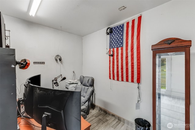 16210 118th Avenue Ct E, Puyallup, WA 98374 - office with light wood-type flooring and baseboards