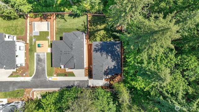 1542 213th Ct NE, Sammamish, WA 98074 - drone / aerial view