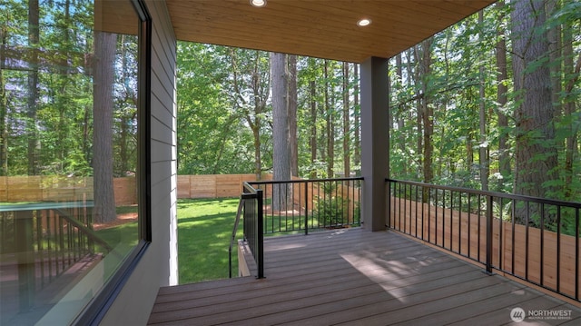 1542 213th Ct NE, Sammamish, WA 98074 - wooden deck featuring a fenced backyard