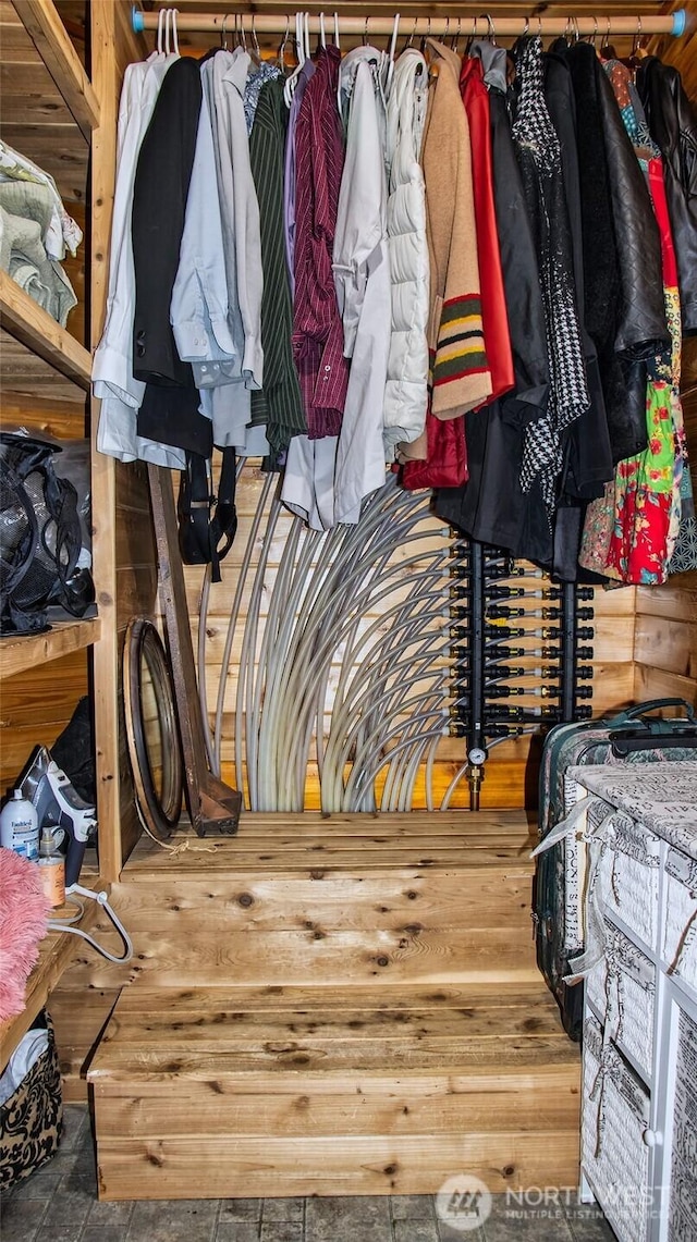 70 Cole Ave, Port Townsend, WA 98368 - view of walk in closet