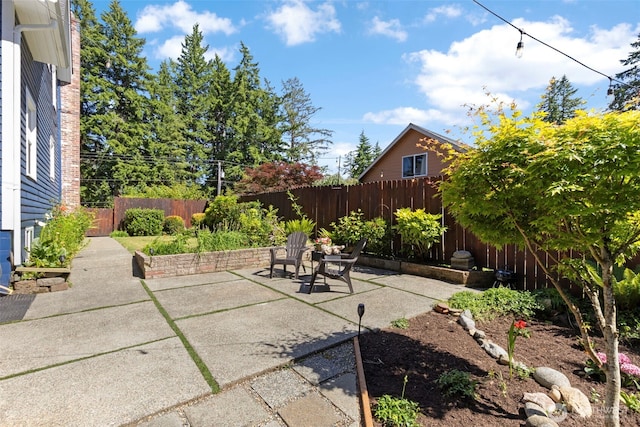 1010 Tacoma Ave, Port Orchard, WA 98366 - fenced backyard featuring a patio area