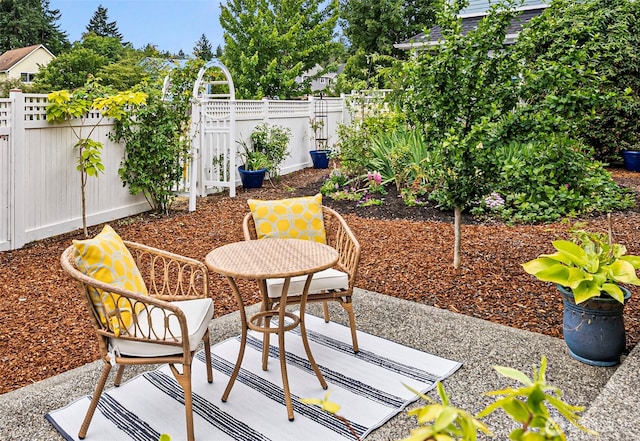 1747 Parade Grounds Ave NE, Bainbridge Island, WA 98110 - fenced backyard featuring a patio