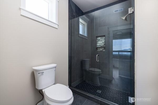 3706 W 3rd St, Anacortes, WA 98221 - photo 5