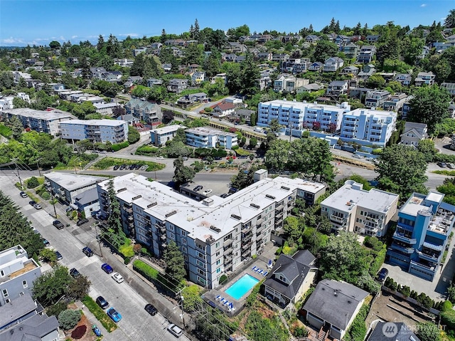 2253 Gilman Dr W Unit 207, Seattle, WA 98119 - aerial view of a pool area