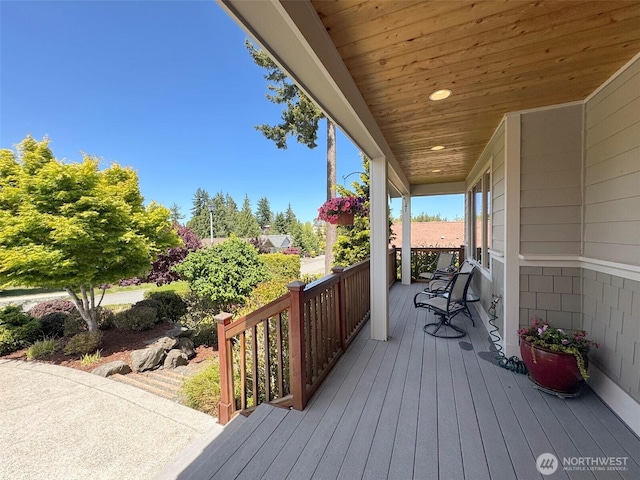 1427 N Aurora Ct, Port Angeles, WA 98363 - view of wooden porch