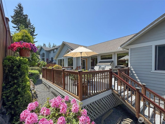 1427 N Aurora Ct, Port Angeles, WA 98363 - view of wooden deck