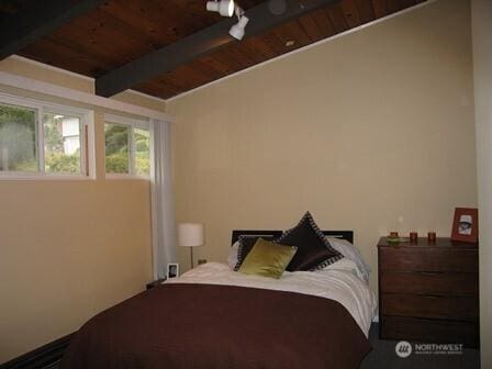 2513 13th Ave W, Seattle, WA 98119 - bedroom with wood ceiling