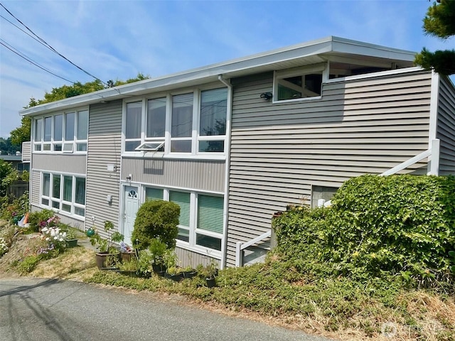 2513 13th Ave W, Seattle, WA 98119 - photo 1