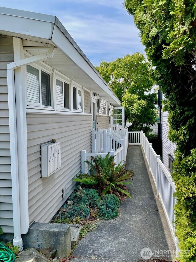 2513 13th Ave W, Seattle, WA 98119 - photo 4