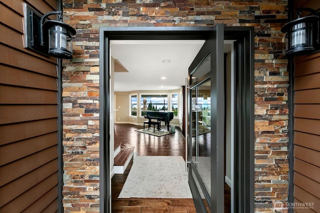 926 Olympic Ave, Edmonds, WA 98020 - property entrance