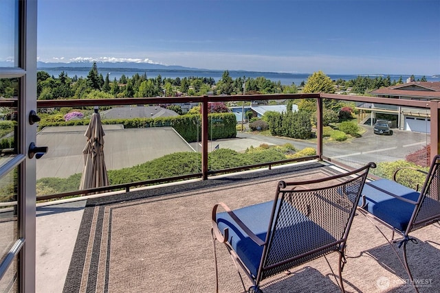 926 Olympic Ave, Edmonds, WA 98020 - balcony featuring a mountain view