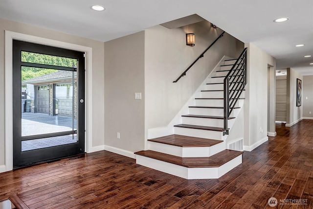 926 Olympic Ave, Edmonds, WA 98020 - foyer entrance with wood finished floors, stairway, and recessed lighting