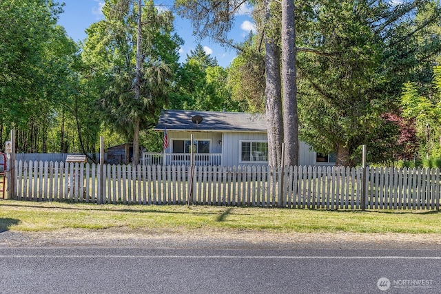 595 Oyler Rd, Ethel, WA 98542 - view of front of home featuring a fenced front yard and board and batten siding